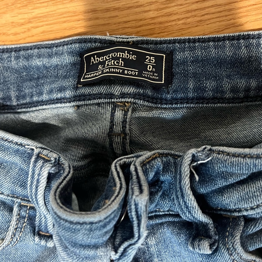 Abercrombie & Fitch Harper Skinny Boot Jeans